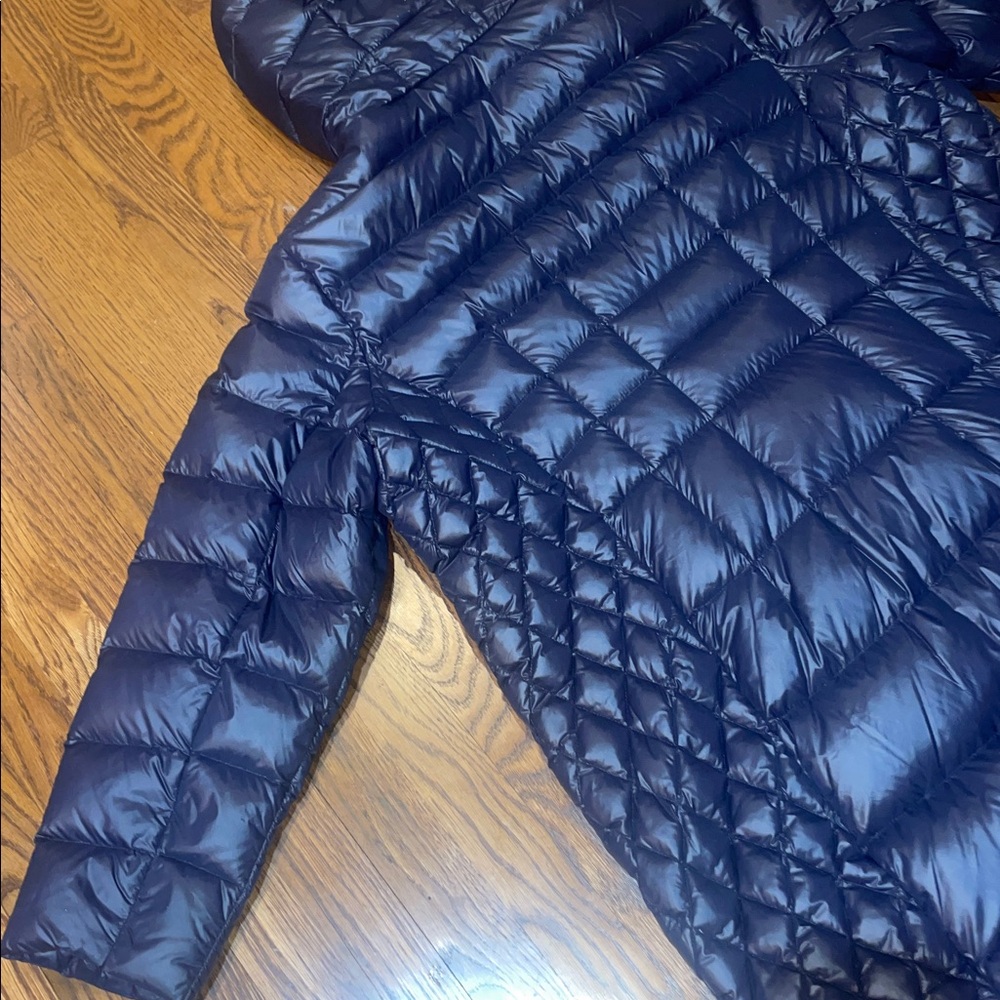 Michael Kors Dark Packable down jacket - image 12